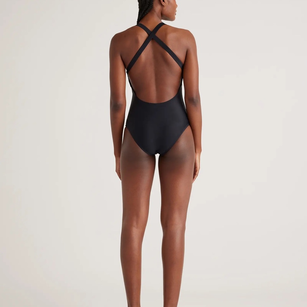 Quince Italian Cross-Back One-Piece Swimsuit - Black - Size L - NWT - Picture 5 of 16